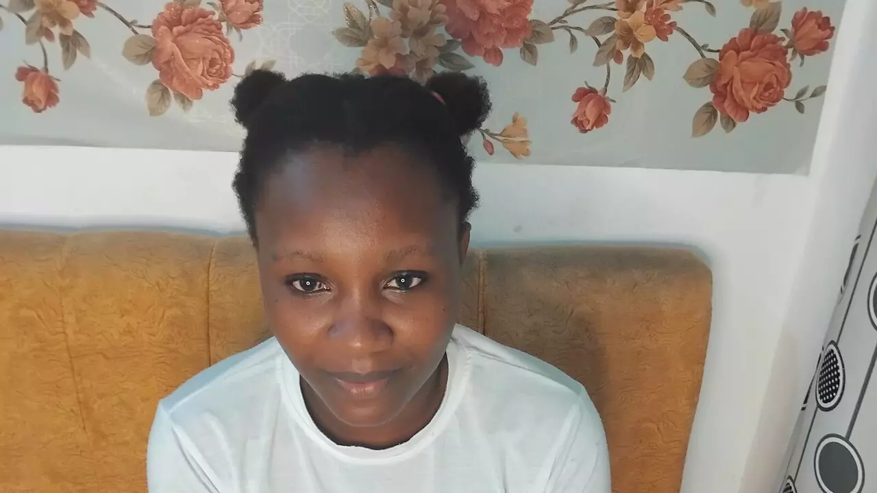 BeatricePauline's Webcam Recorded